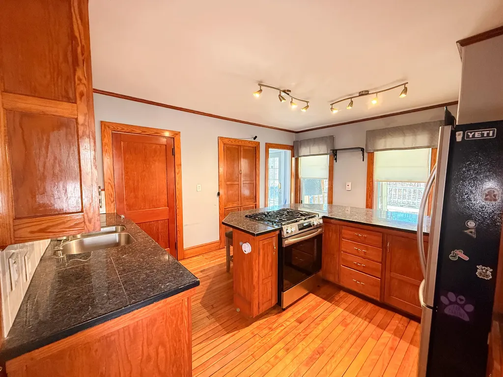 42 Old Farm Hill Auburn ME 04210