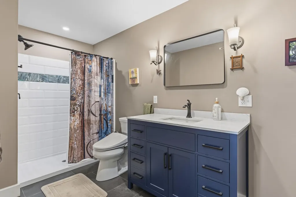 27 Seacrest Circle Phippsburg ME 04562