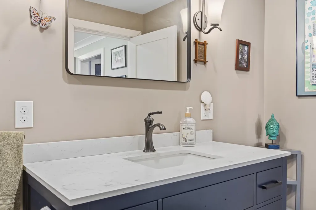 27 Seacrest Circle Phippsburg ME 04562