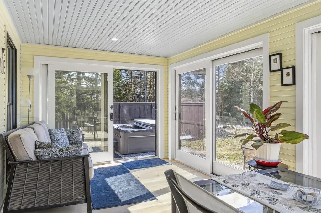 27 Seacrest Circle Phippsburg ME 04562