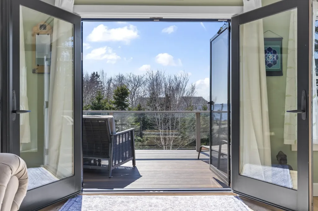 27 Seacrest Circle Phippsburg ME 04562
