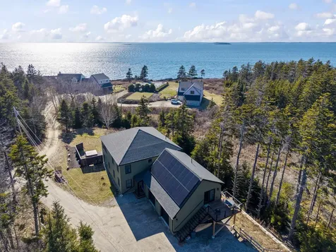 27 Seacrest Circle Phippsburg ME 04562