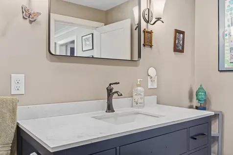 27 Seacrest Circle Phippsburg ME 04562