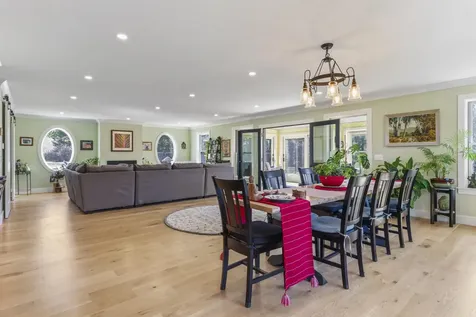 27 Seacrest Circle Phippsburg ME 04562