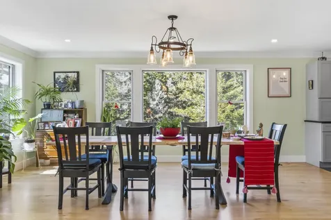 27 Seacrest Circle Phippsburg ME 04562