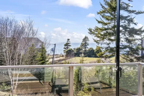 27 Seacrest Circle Phippsburg ME 04562
