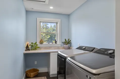 27 Seacrest Circle Phippsburg ME 04562