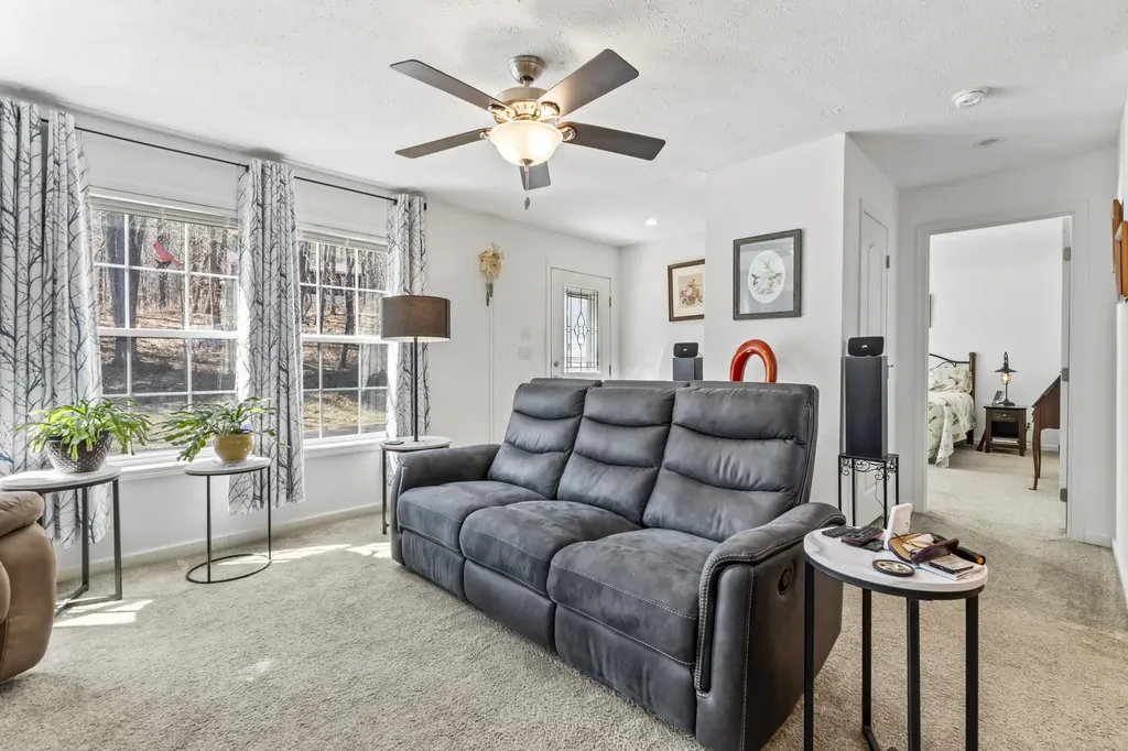 25 Birch Street Winthrop ME 04364