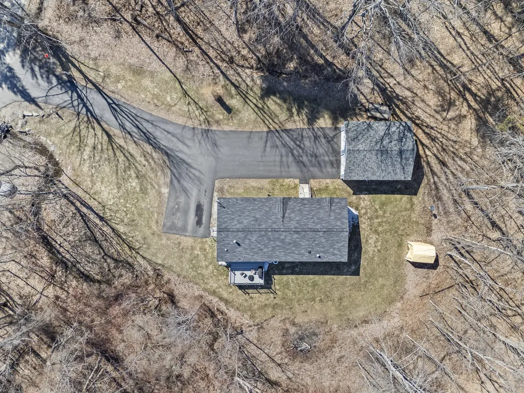 25 Birch Street Winthrop ME 04364