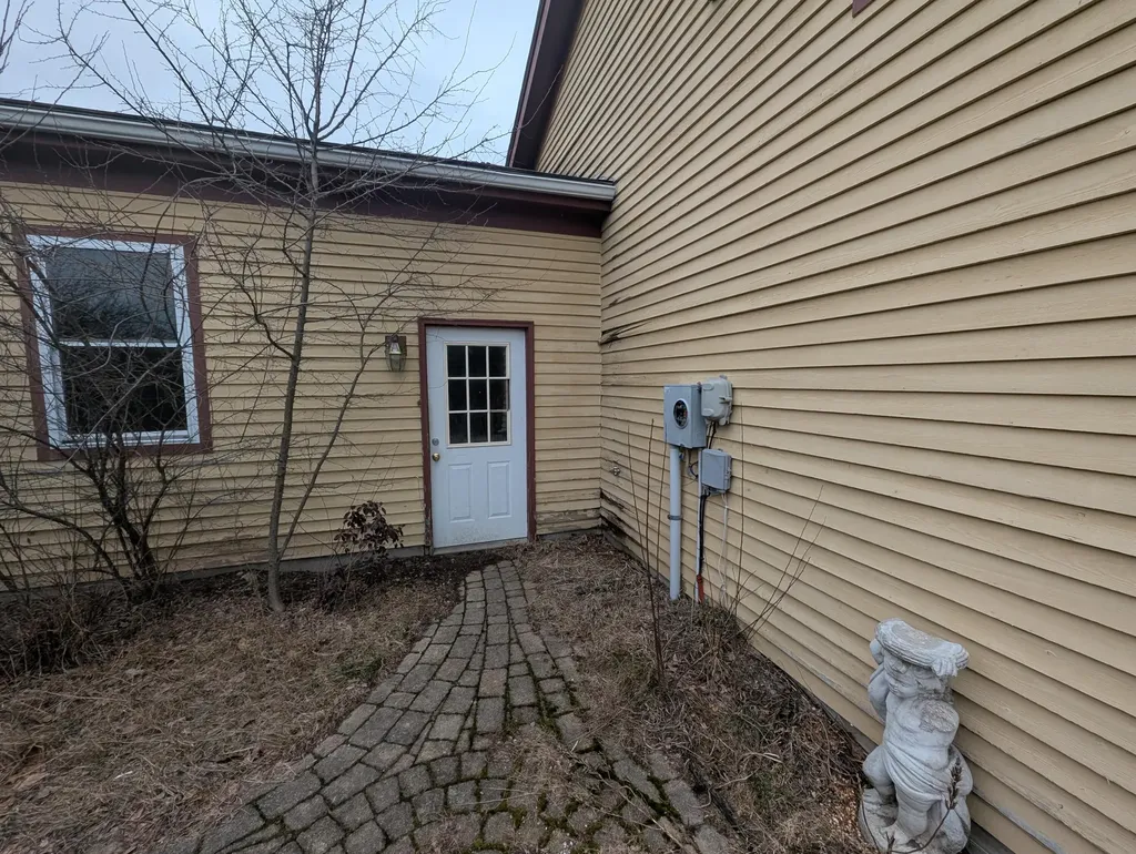 128 Pinewoods Road Lewiston ME 04240