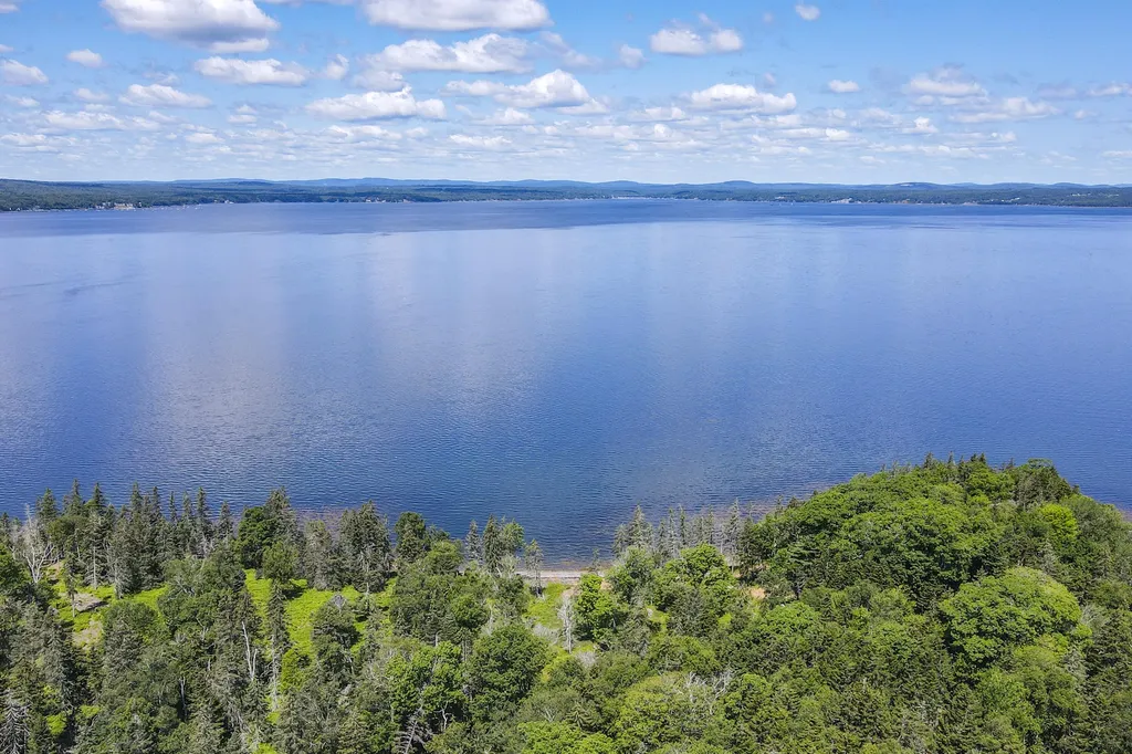 1317 Trim Lane Islesboro ME 04848