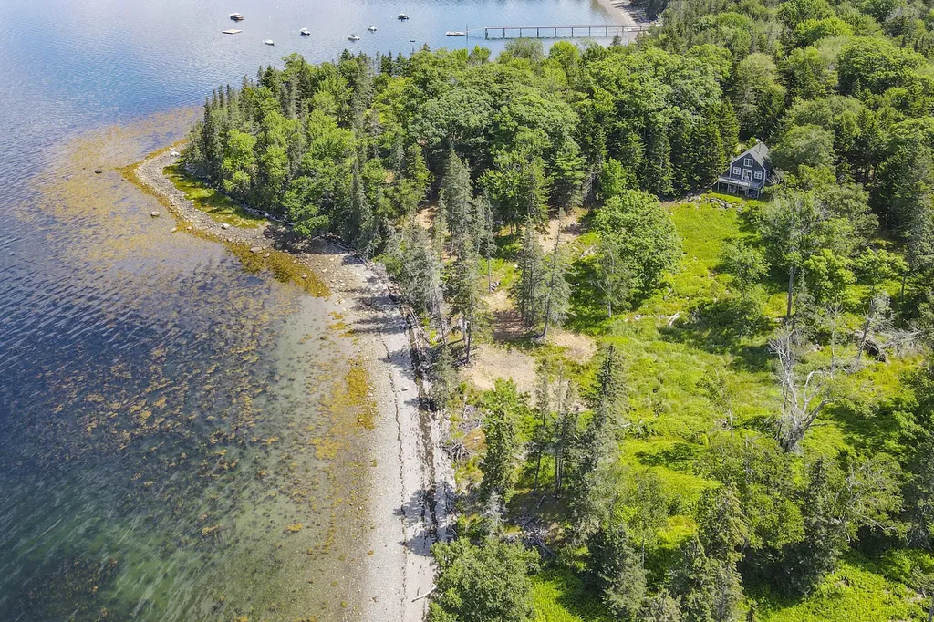 1317 Trim Lane Islesboro ME 04848