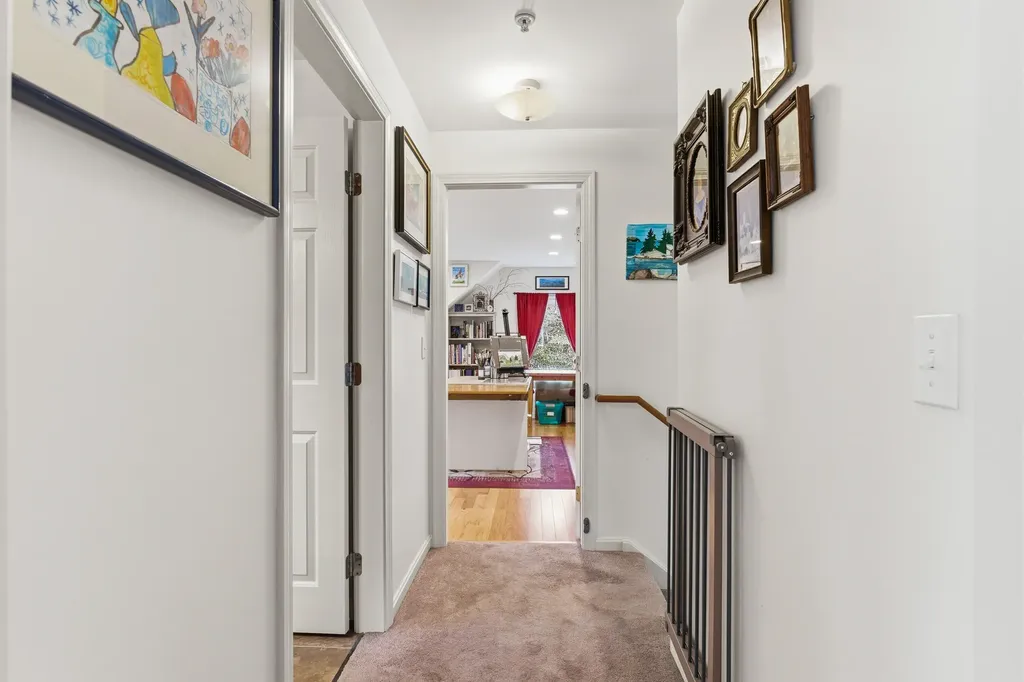 84 Willow Grove Road Brunswick ME 04011