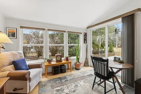 84 Willow Grove Road Brunswick ME 04011