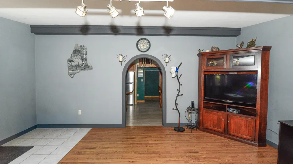 513 S High Street Bridgton ME 04009