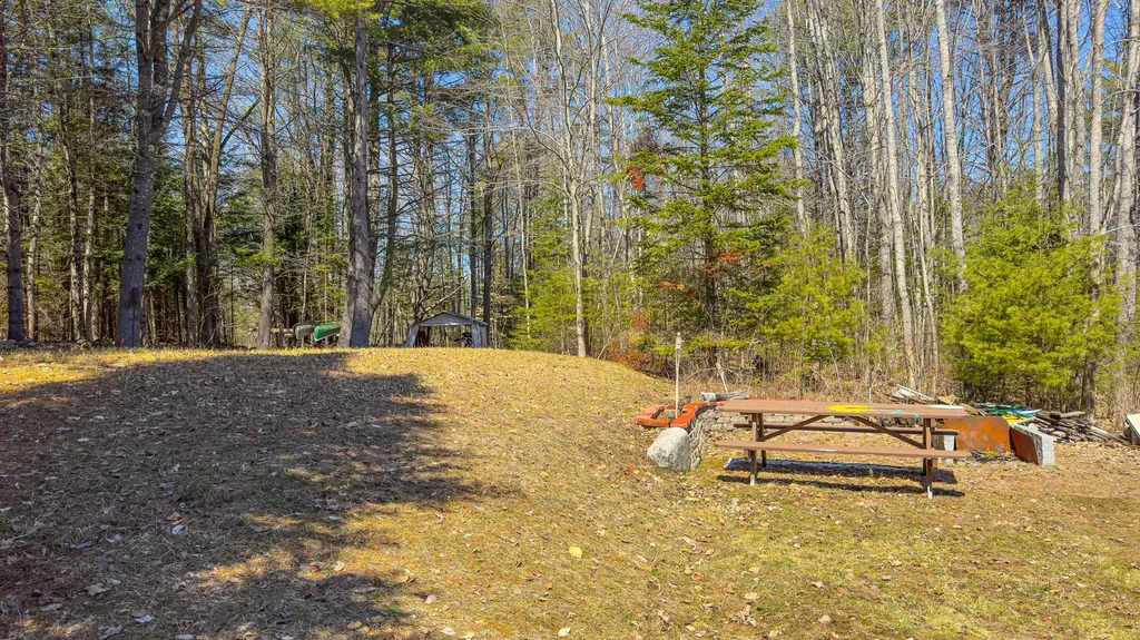 513 S High Street Bridgton ME 04009
