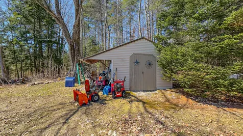 513 S High Street Bridgton ME 04009
