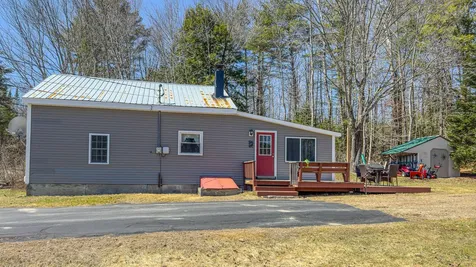 513 S High Street Bridgton ME 04009