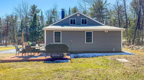 513 S High Street Bridgton ME 04009