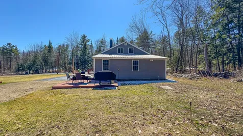 513 S High Street Bridgton ME 04009