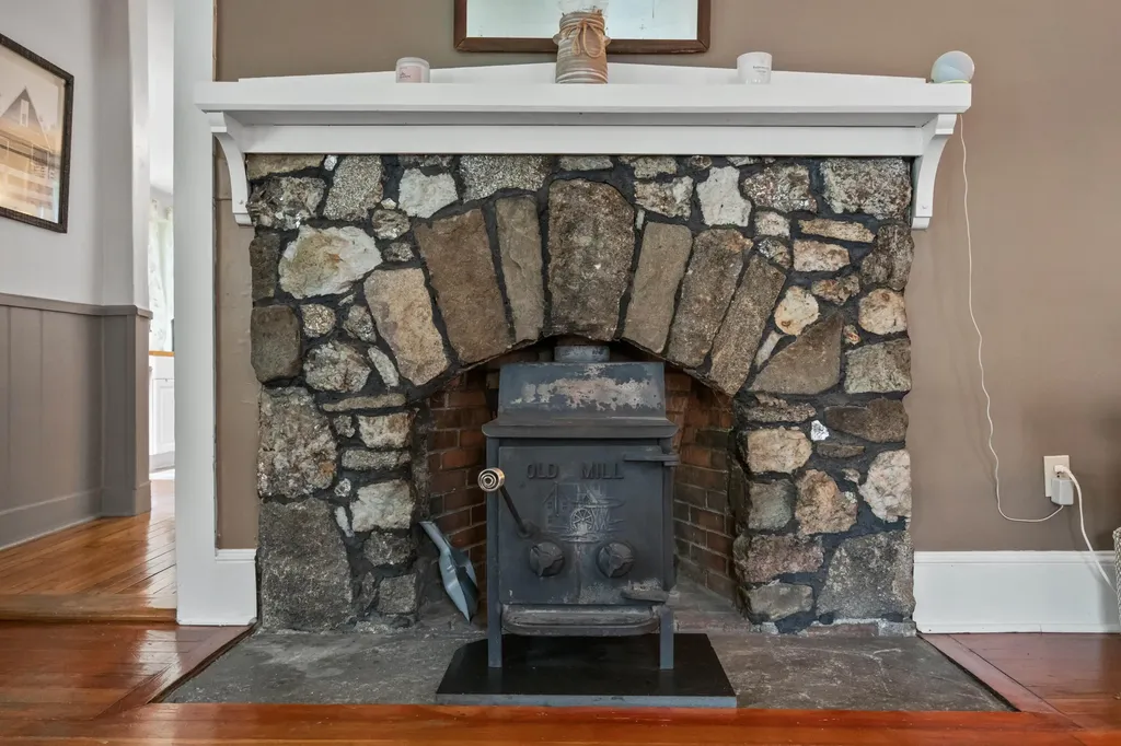11 Harrison Road Bridgton ME 04009