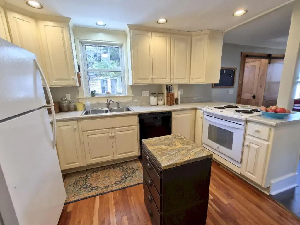 150 Greenwood Avenue Farmington ME 04938