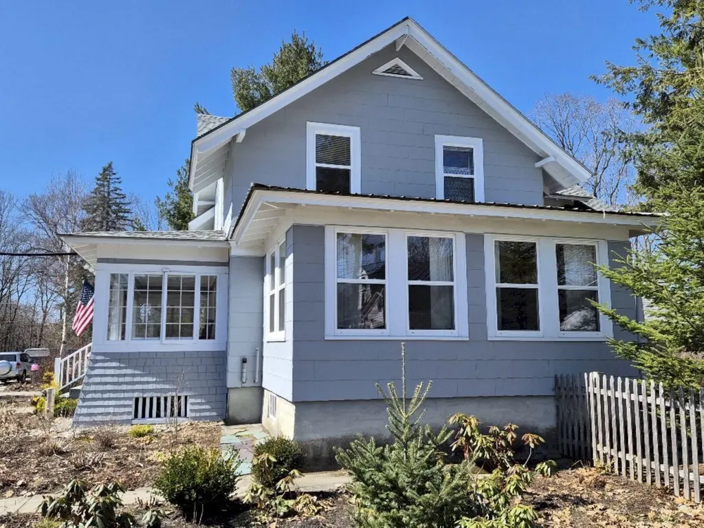 150 Greenwood Avenue Farmington ME 04938