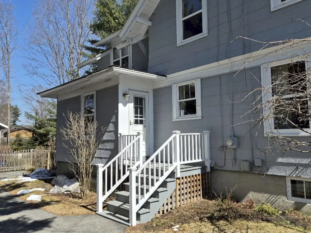 150 Greenwood Avenue Farmington ME 04938
