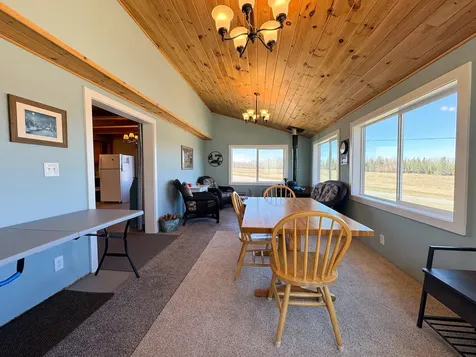 643 Averill Road Prentiss Twp T7 R3 Nbpp ME 04487