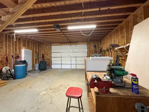 643 Averill Road Prentiss Twp T7 R3 Nbpp ME 04487