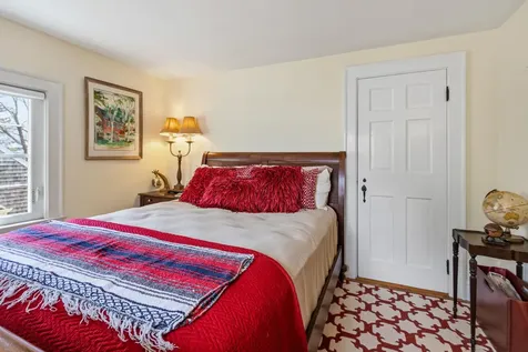 12 Reg Roc Road Falmouth ME 04105