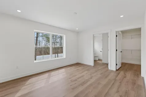6 Village Green Circle Oakland ME 04901