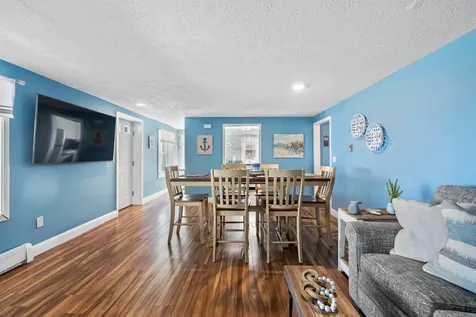 371 Webhannet Drive Wells ME 04090
