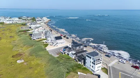 371 Webhannet Drive Wells ME 04090