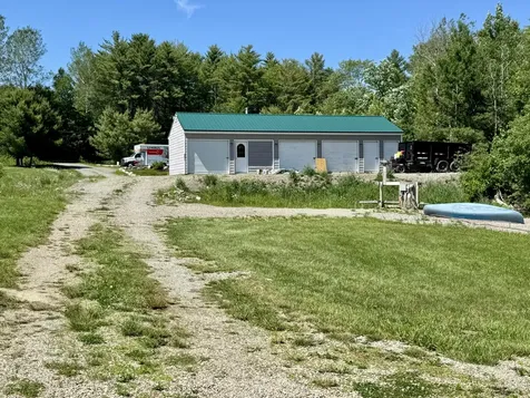 112 River Road Detroit ME 04929