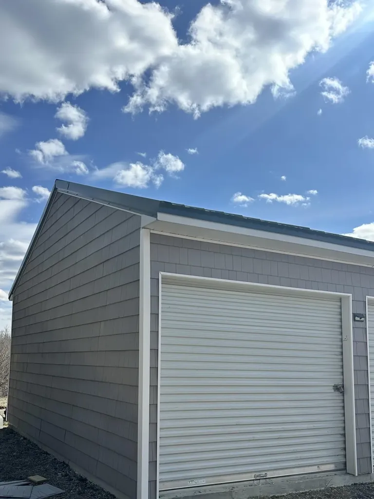 112 River Road Detroit ME 04929