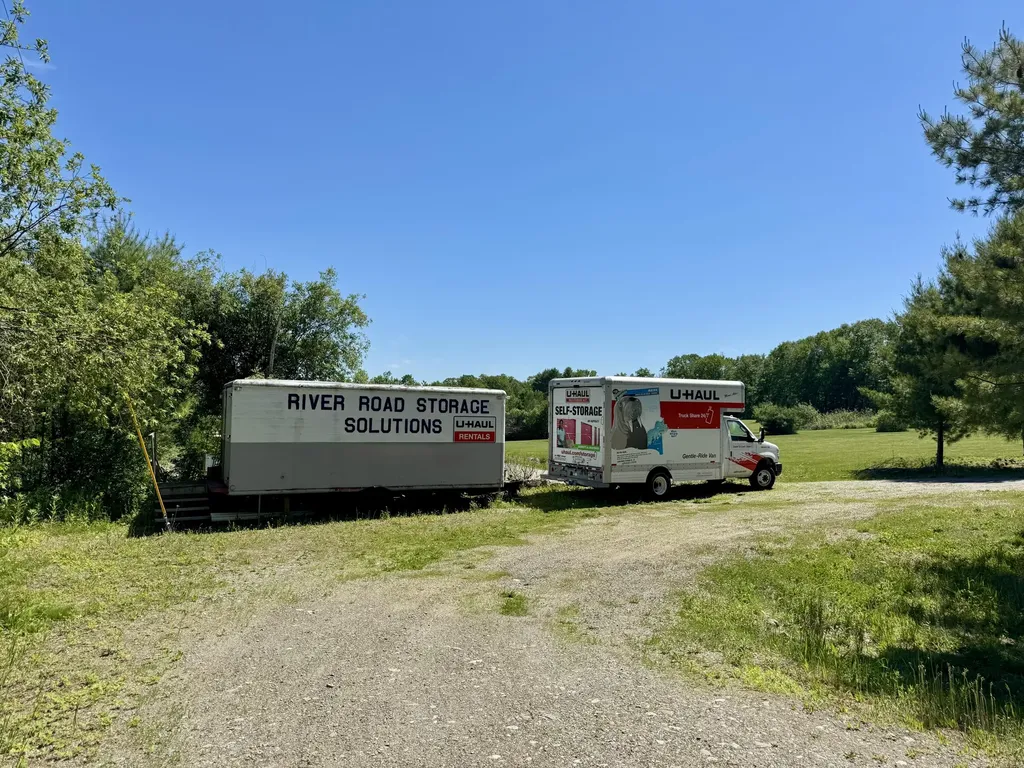 112 River Road Detroit ME 04929