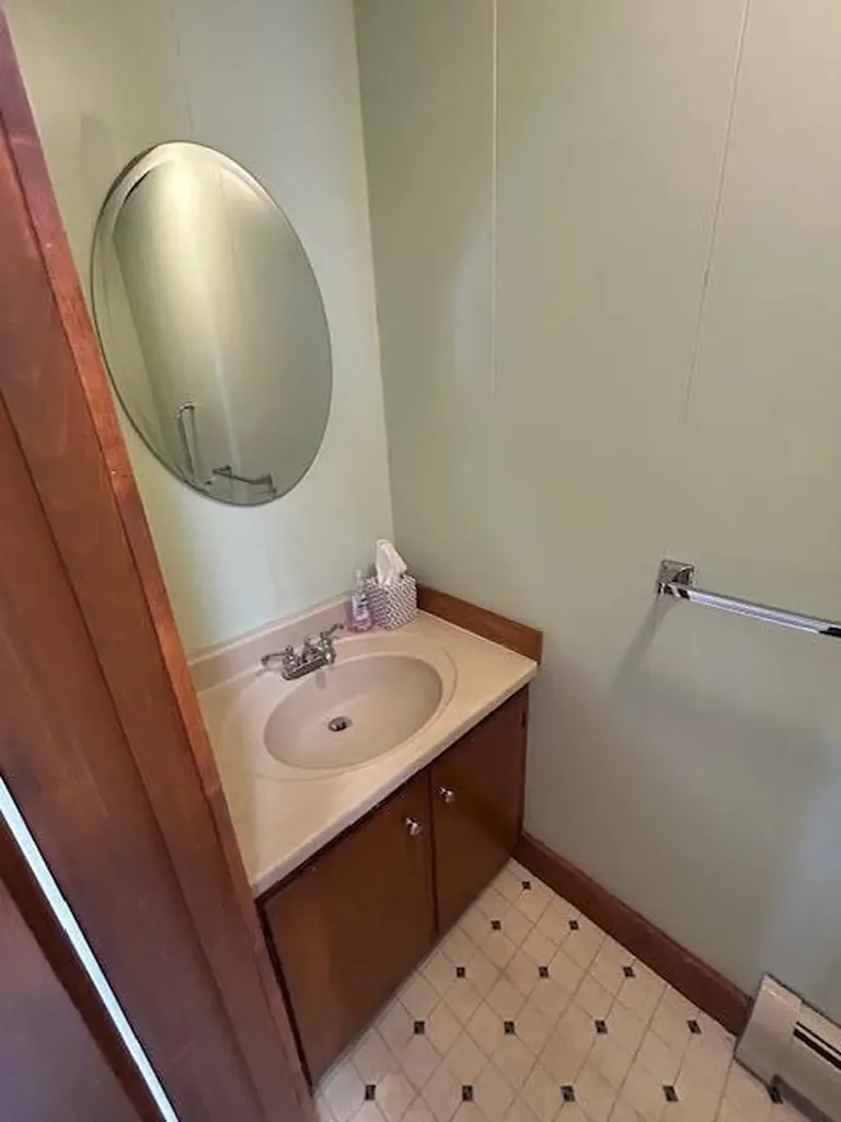 86 Summer Street Dover-foxcroft ME 04426