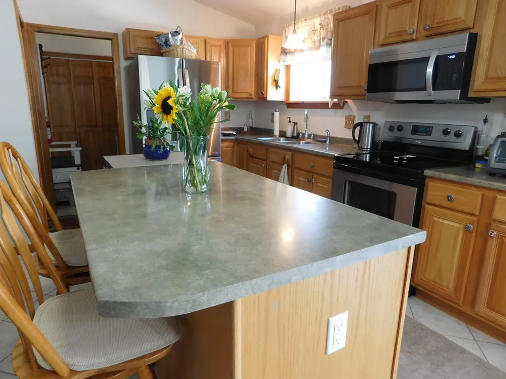 10 Bruce Road Corinth ME 04427