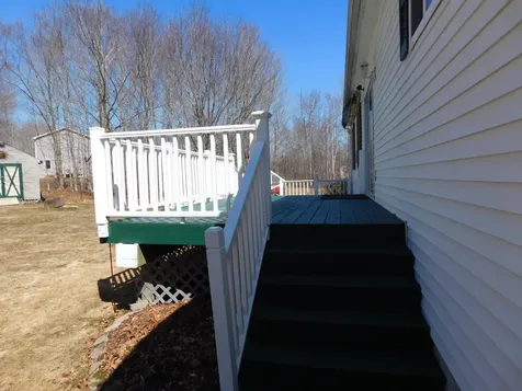 10 Bruce Road Corinth ME 04427