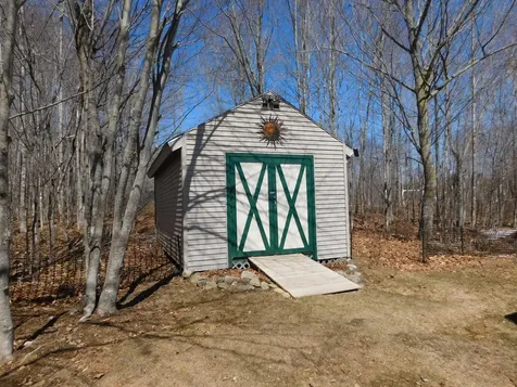 10 Bruce Road Corinth ME 04427