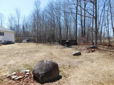 10 Bruce Road Corinth ME 04427