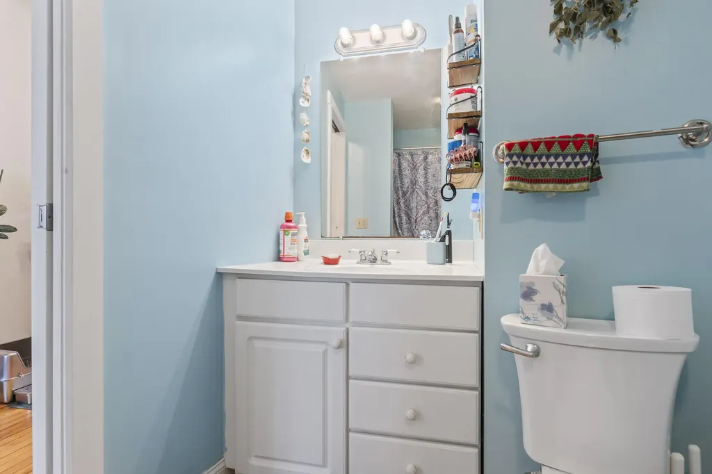 14 Swan Street Augusta ME 04330