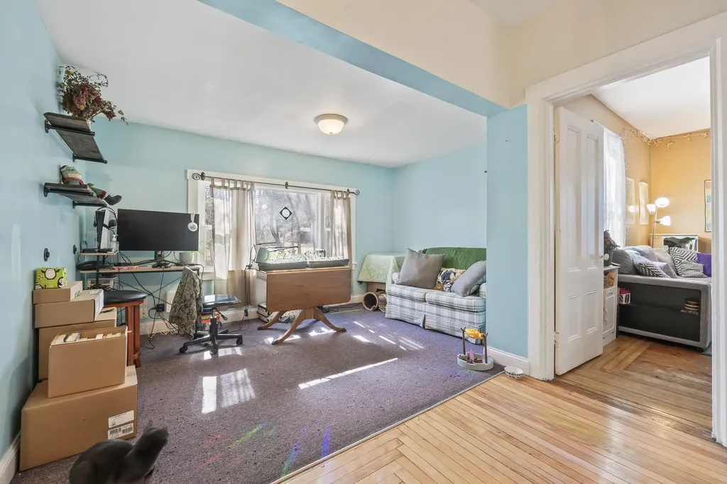 14 Swan Street Augusta ME 04330