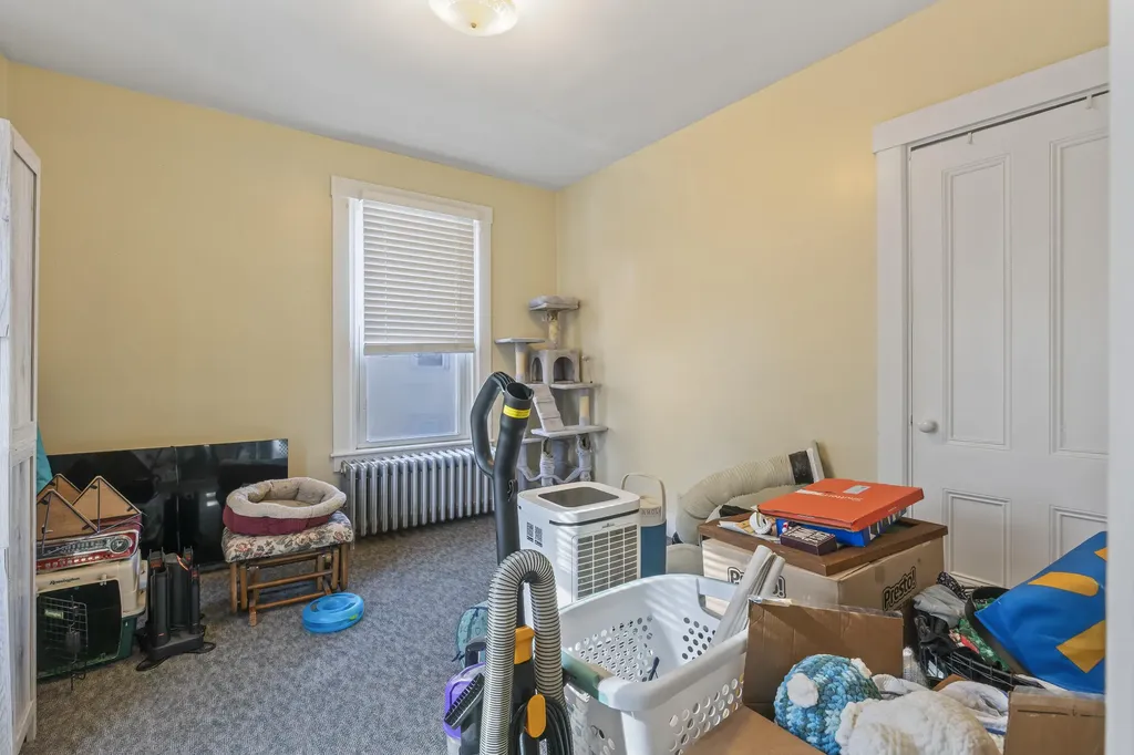 14 Swan Street Augusta ME 04330