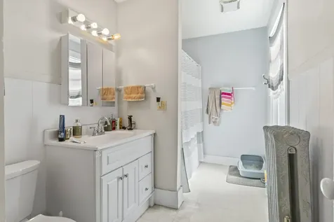 14 Swan Street Augusta ME 04330