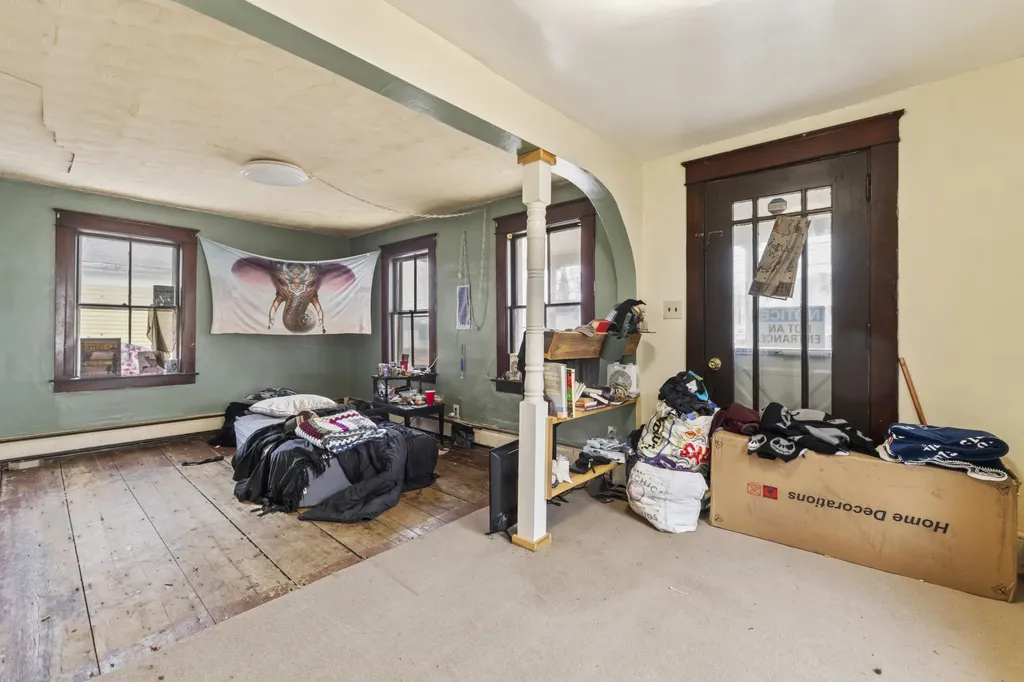 9 Jefferson Street Augusta ME 04330