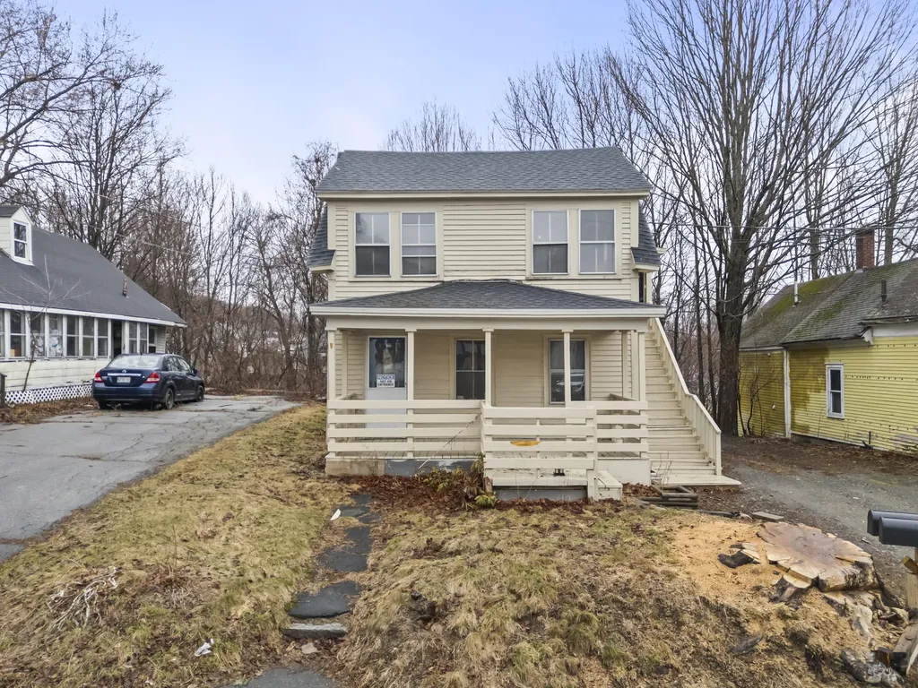 9 Jefferson Street Augusta ME 04330