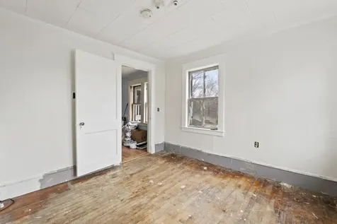 9 Jefferson Street Augusta ME 04330