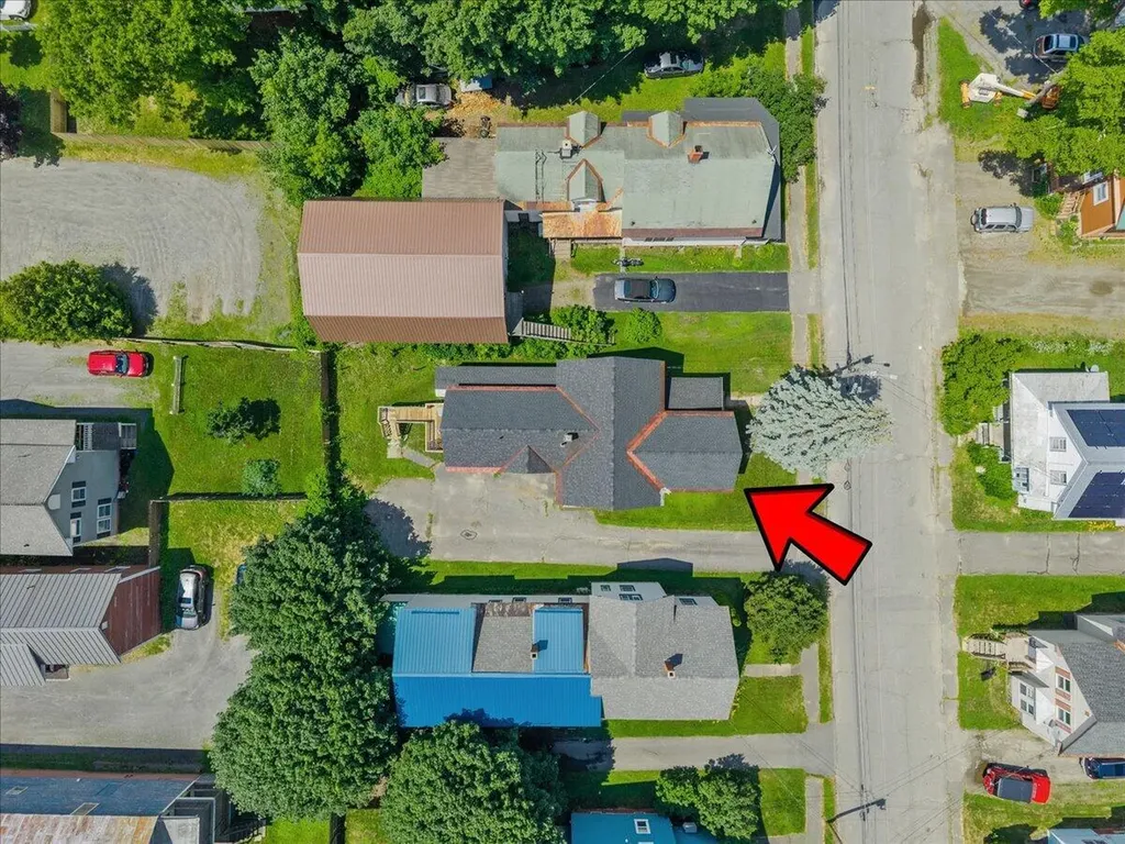 22 Ash Street Waterville ME 04901